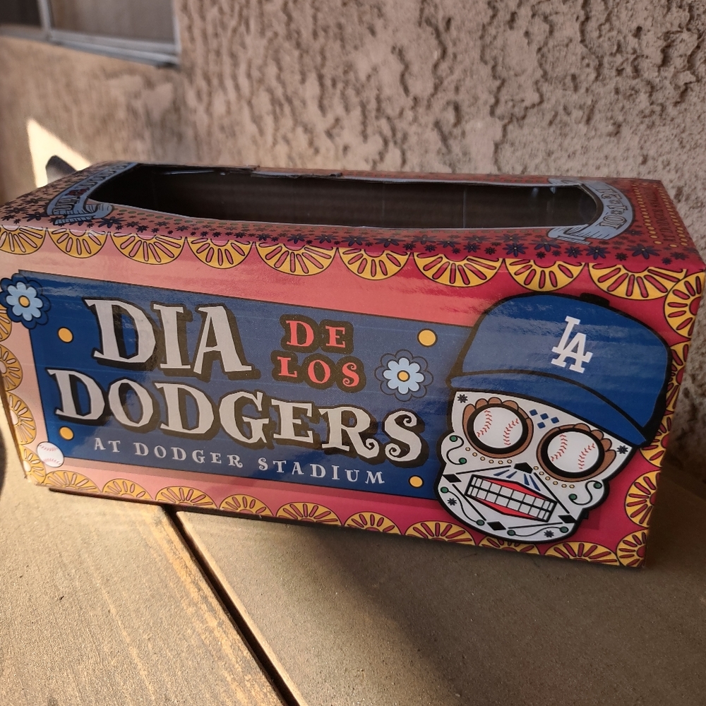 Dodgers - Picture 3 of 5